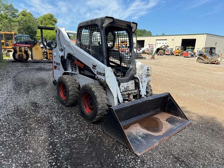 2013-bobcat-s590-image-6