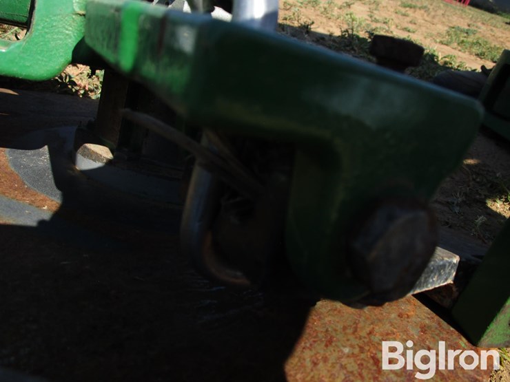 john-deere-14-image-18