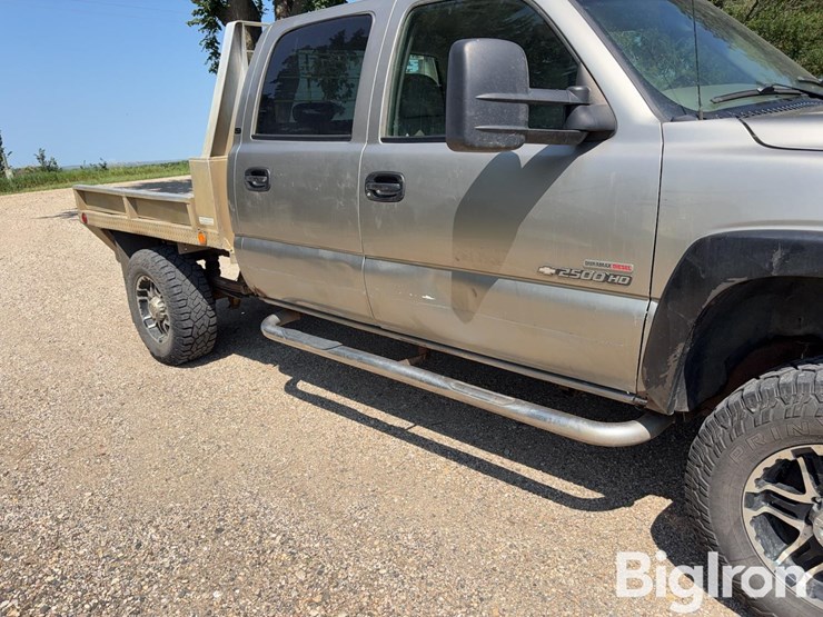 2001-chevrolet-2500hd-image-13