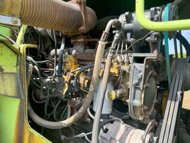 steiger-cougar-sr-270-4x4-tractor,-270-hp-image-16