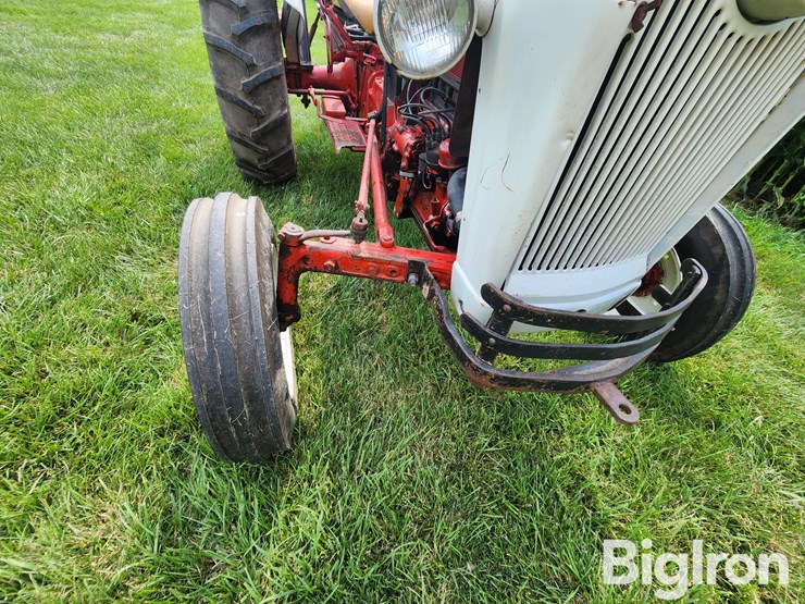 ford-850-image-12