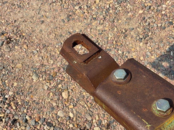 john-deere-340-image-9