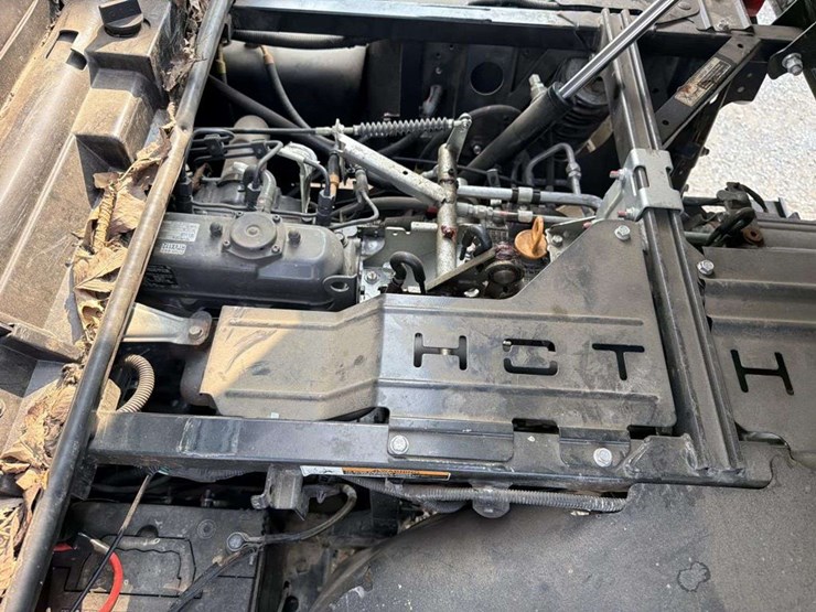 2017-kubota-rtv-x1120d-image-13