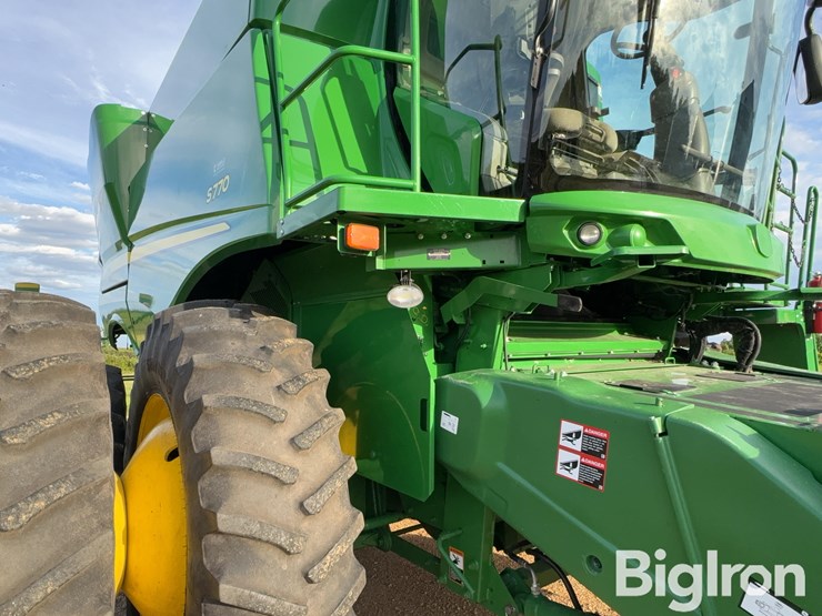 2019-john-deere-s770-image-16