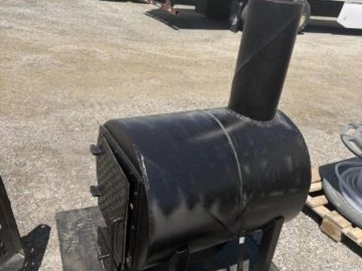 barrel-smoker-image-3