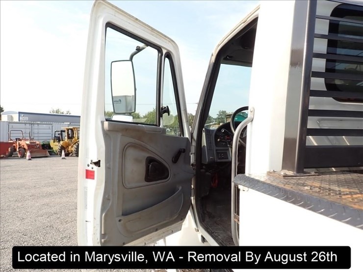 2003-international-durastar-4300-image-14