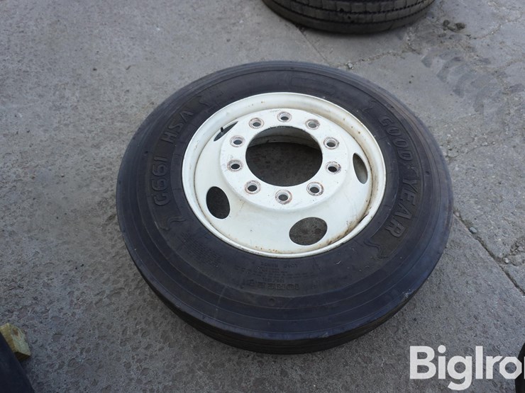 295/75r22.5-tires-&-rims-image-15