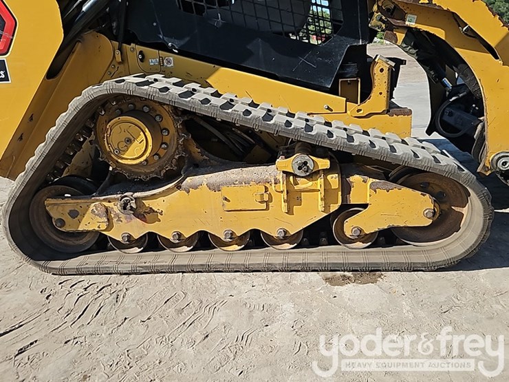 2021-caterpillar-289d3-image-8