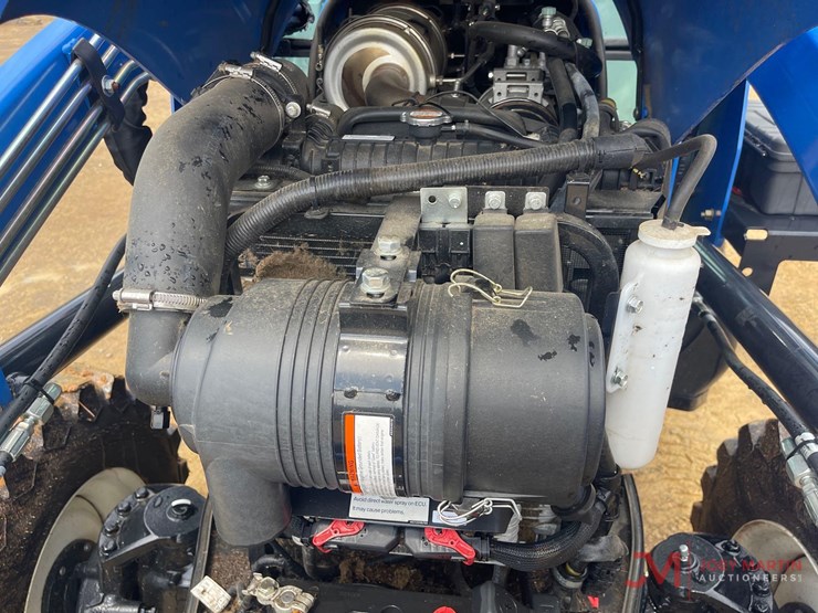 2023-new-holland-boomer-55-ag-tractor-image-14