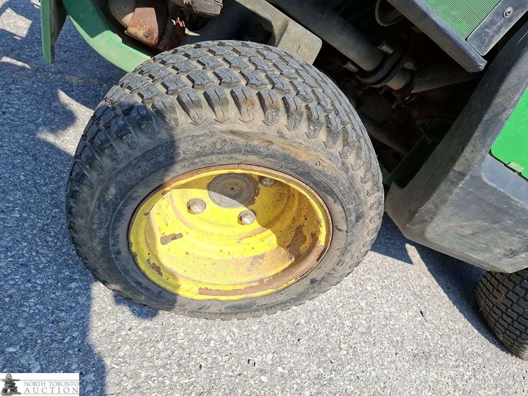 2010-john-deere-1445-image-15