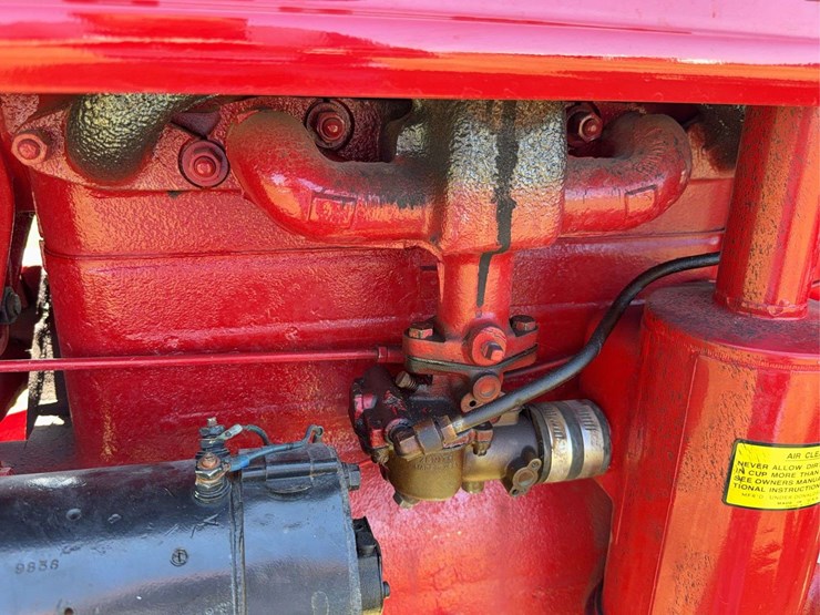 farmall-200-image-49