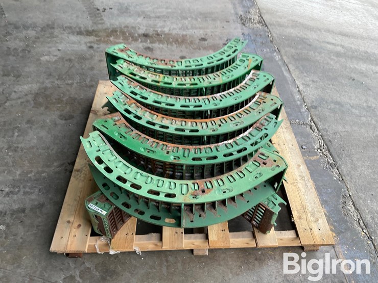 john-deere-x-9-small-wire-concaves-image-2