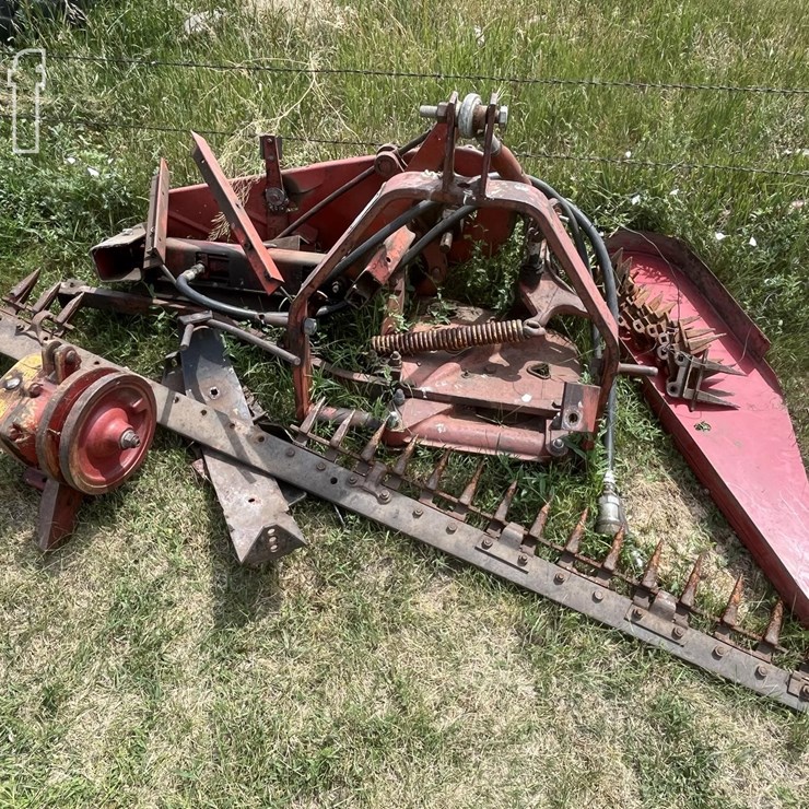 INTERNATIONAL 1300