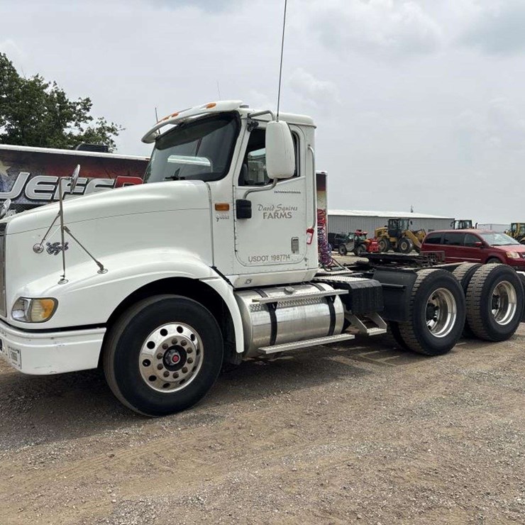 2005 INTERNATIONAL 9400i