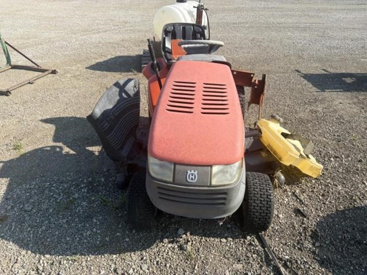 non-running-husqvarna-mower-image-3