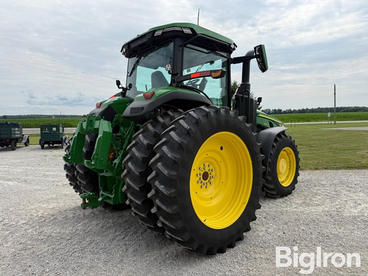 2025-john-deere-8r-250-image-5