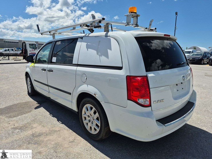 2015-ram-c/v-image-7