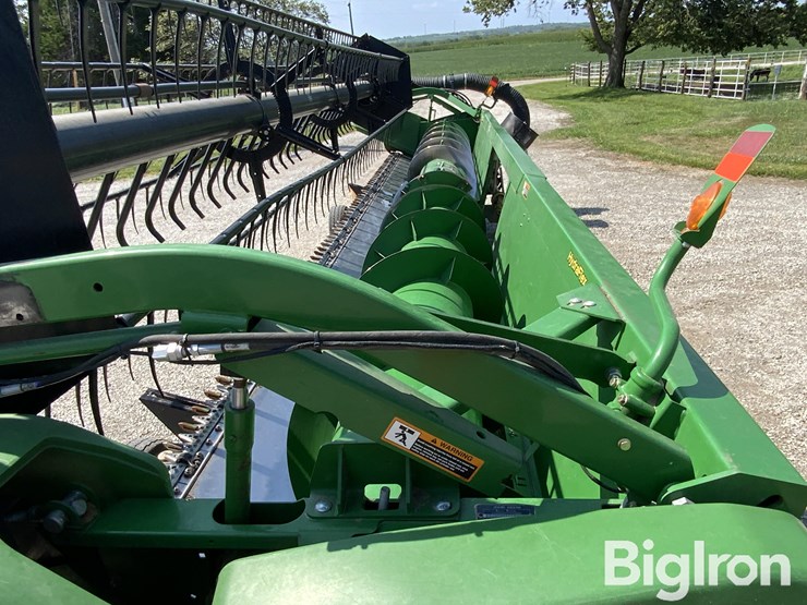 2013-john-deere-625f-image-16