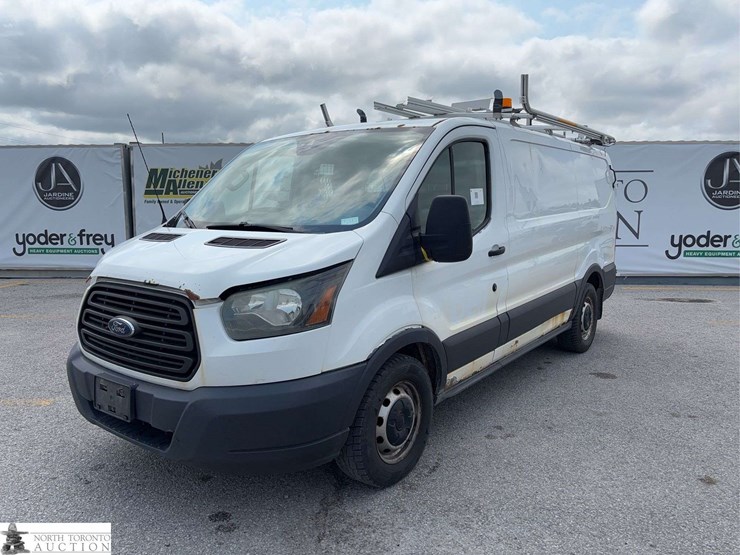 2016-ford-transit-image-1