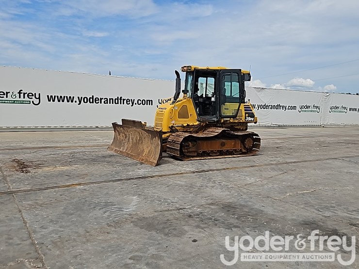 2023-komatsu-d39px-24-image-2