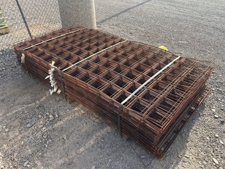 stack-of-42in-x-84in-mesh-sheets-image-3