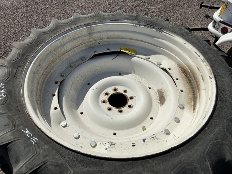 (2)-equipment-tires-image-3