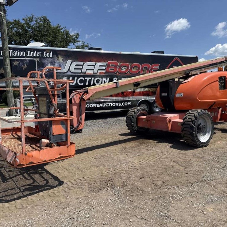 2007 JLG 600A