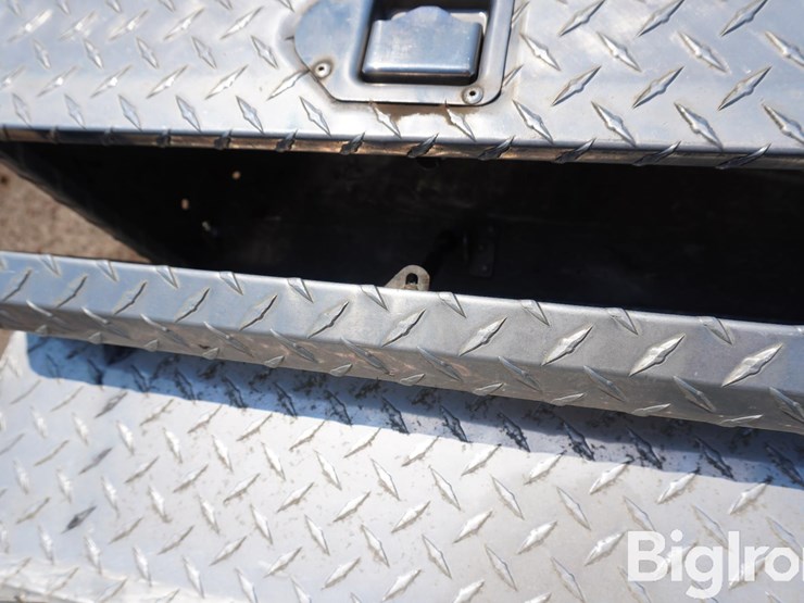 better-built-pickup-side-tool-boxes-image-15