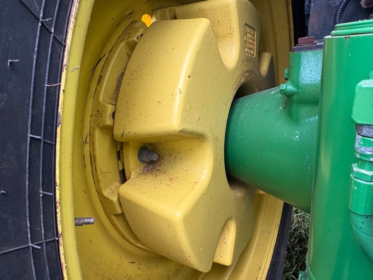 john-deere-8345r-image-40