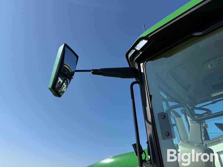 2025-john-deere-8r-250-image-17