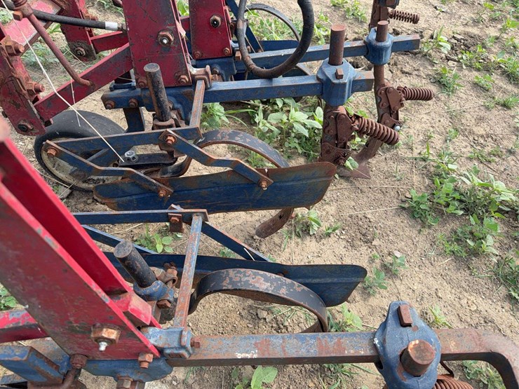 international-harvester-34-461-fast-hitch-mounted-cultivator-image-14