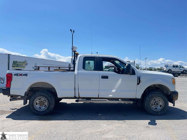 2017-ford-f250-image-4