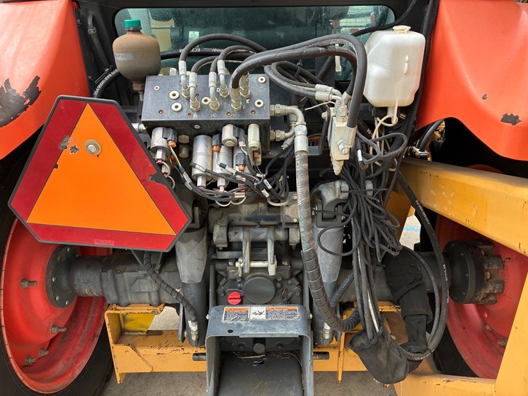 kubota-m5-111-image-7