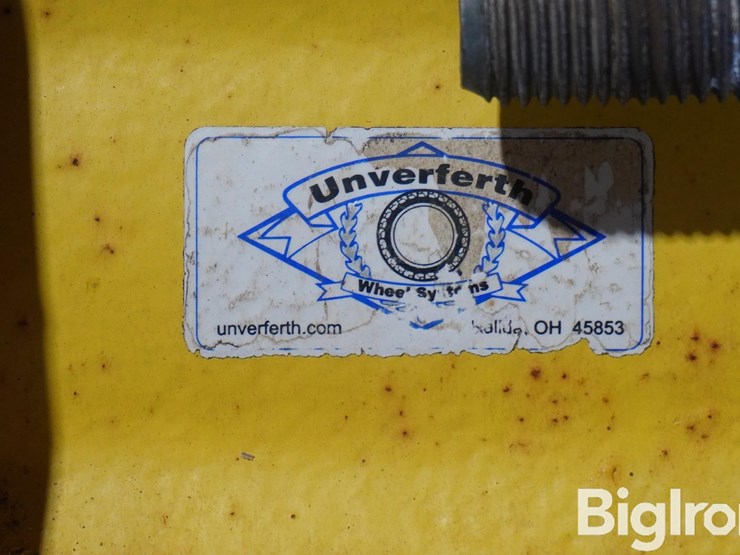 unverferth-10"-10-bolt-wheel-spacers-image-14