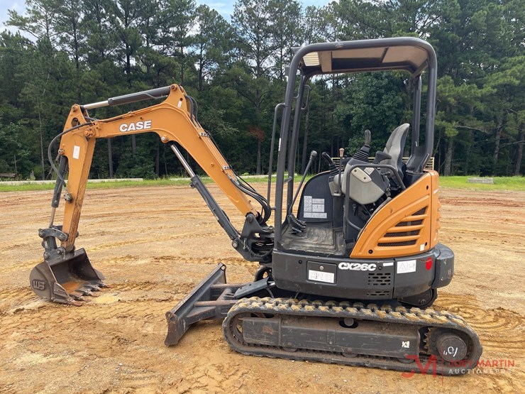 case-cx26c-mini-excavator-image-2