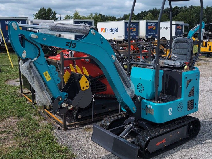 zjg-mini-excavator-zj-12-(blue)-image-1
