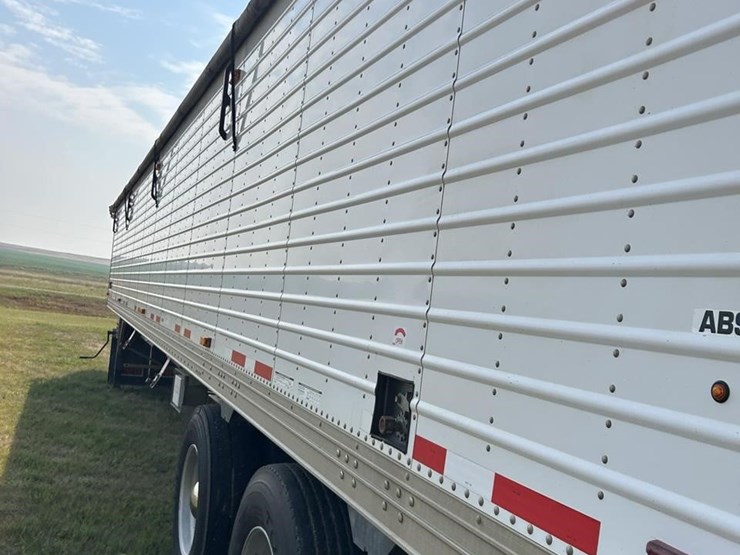 2015-timpte-grain-trailer-image-43