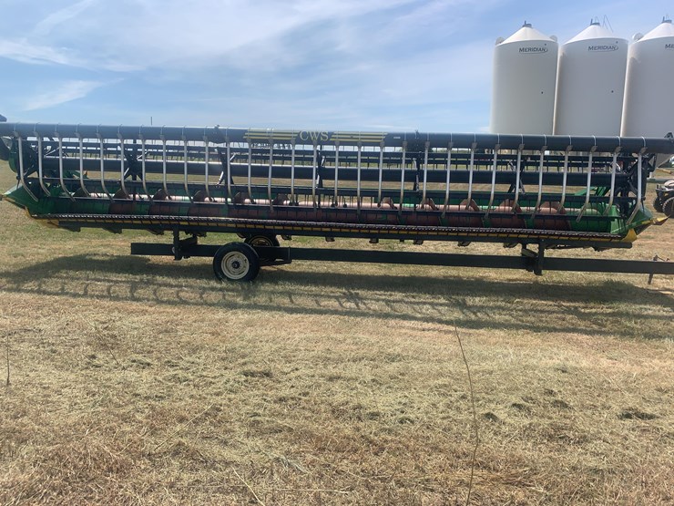 2004-john-deere-630f-image-5