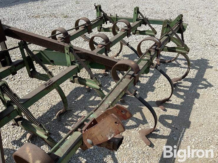 john-deere-14-image-18