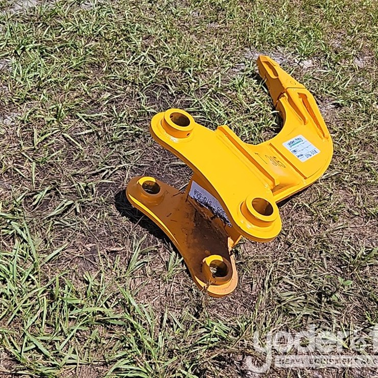 2026 CATERPILLAR 305