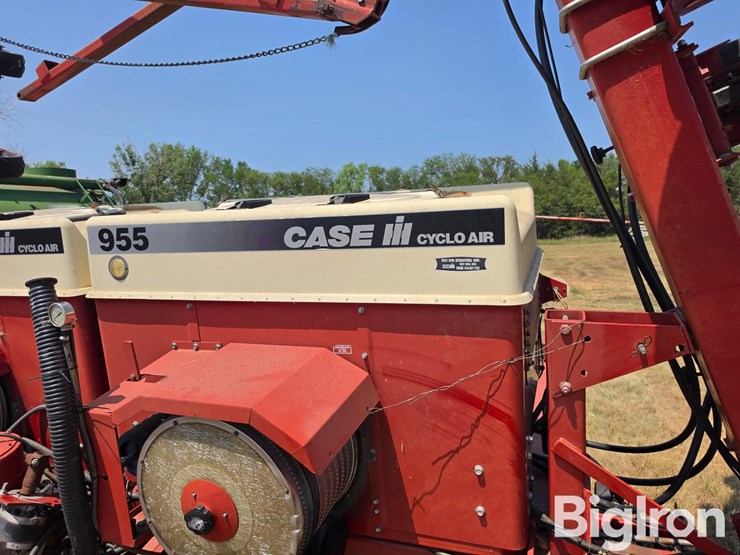 case-ih-955-image-18