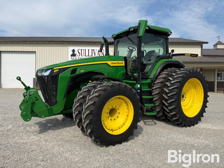 2025-john-deere-8r-310-image-1