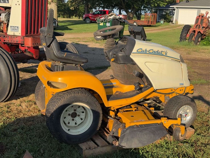 cub-cadet-3206-image-3