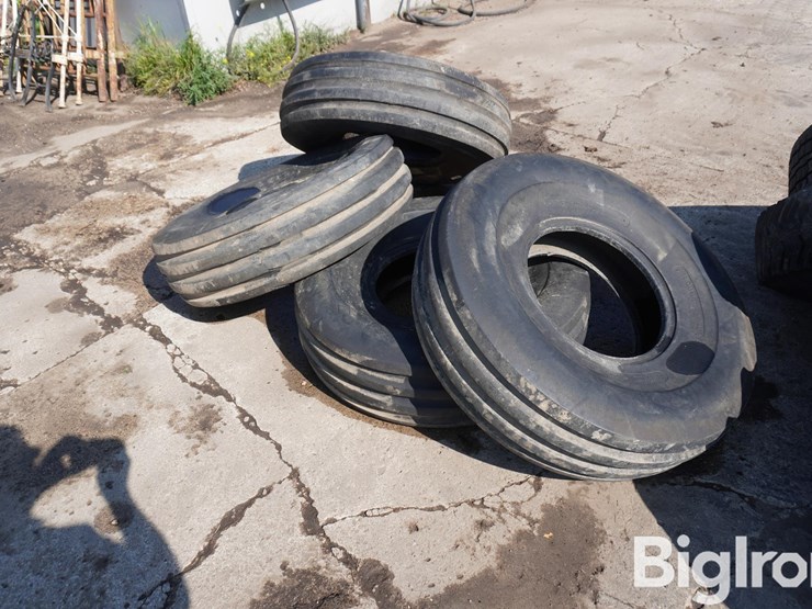 11.00-16-tires-image-1