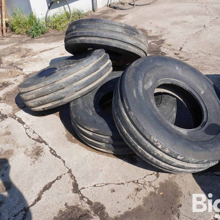 11.00-16 Tires
