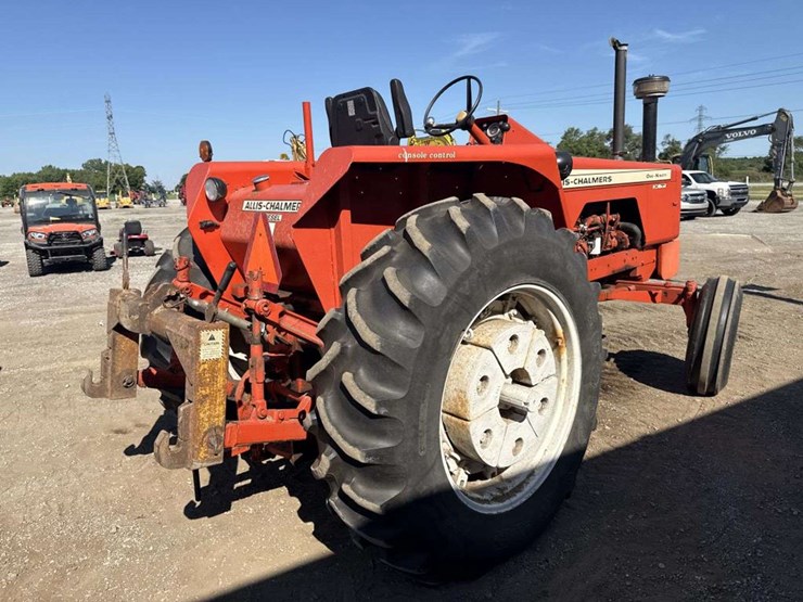 allis-chalmers-one-ninety-xt-diesel-tractor-image-3