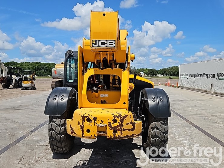 2016-jcb-510-56-image-22
