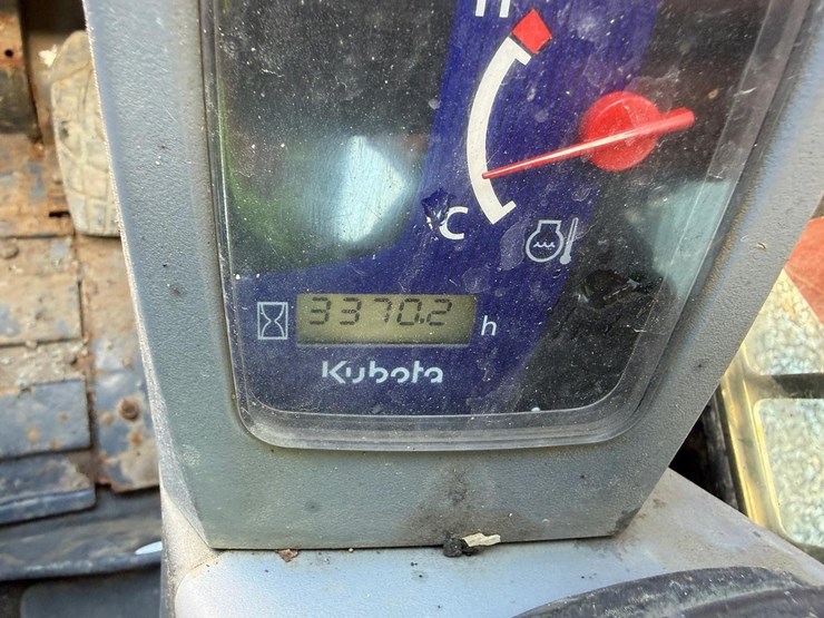 2017-kubota-svl75-2-image-21