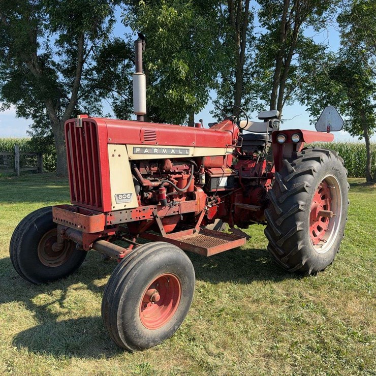 Farmall 806 Diesel