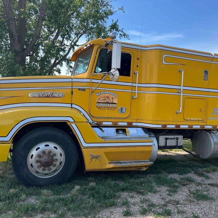 1992 FREIGHTLINER FLD120